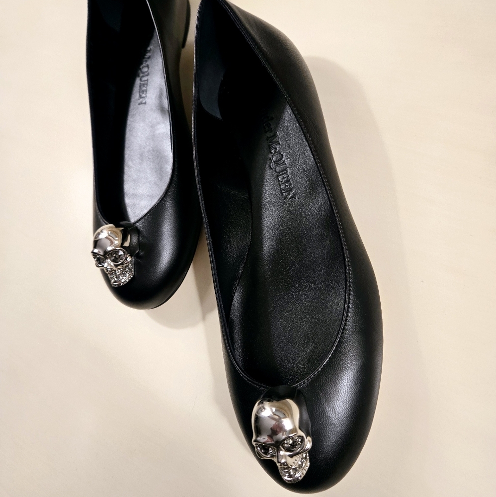 Alexander McQueen Black Skull Ballerina Flats (NEW)